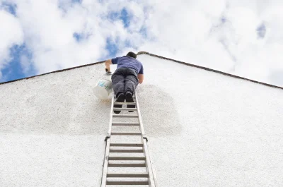 Peinture extérieure à Lies — façades et ravalement